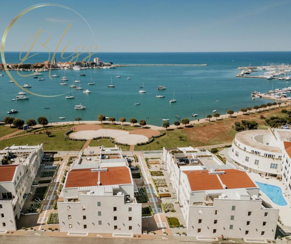 Supreme Apartment Bliss Umag Luaran gambar